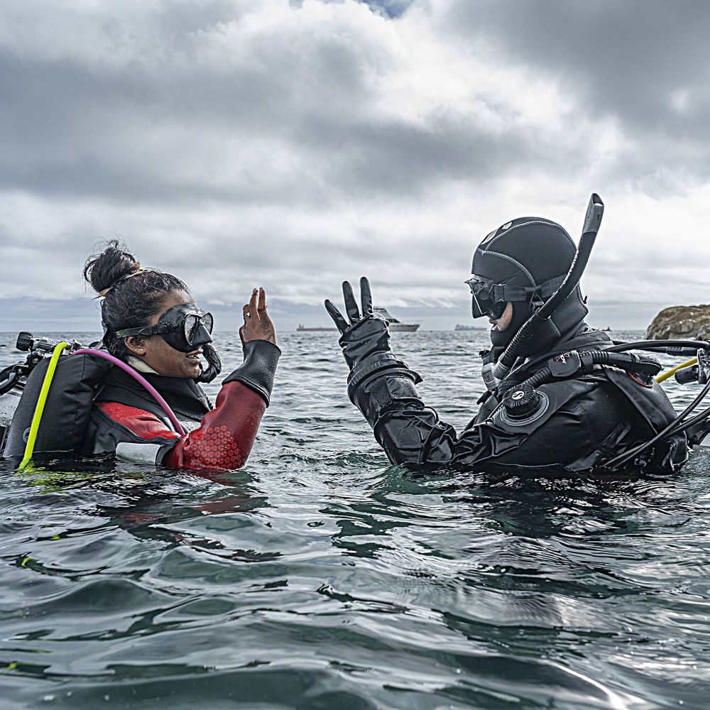 New diver learning scuba basics
